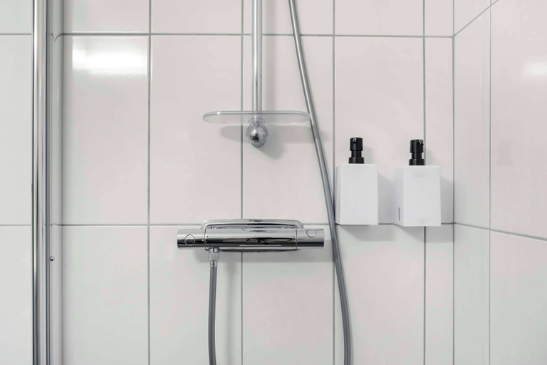 Bathroom 4, Scandic Linköping Väst, Linköping