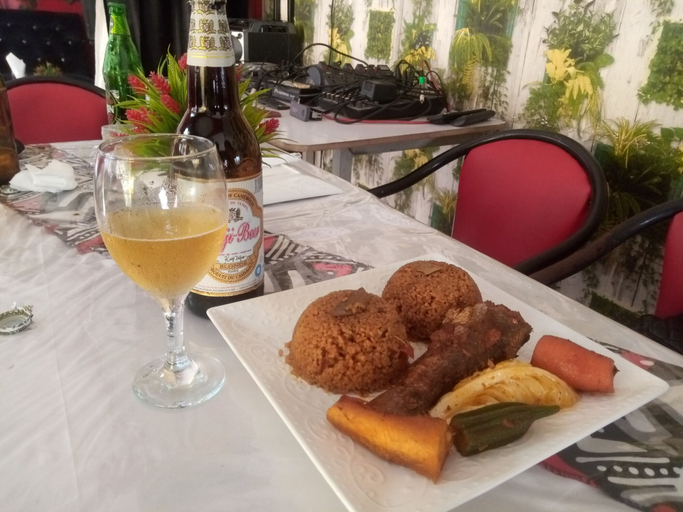 Food & Drinks, Complexe A8CLOS, Wouri