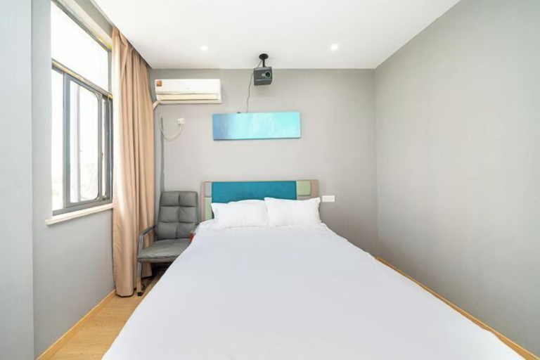 Bedroom 5, Shangsun Industrial Hotel, Shanghai