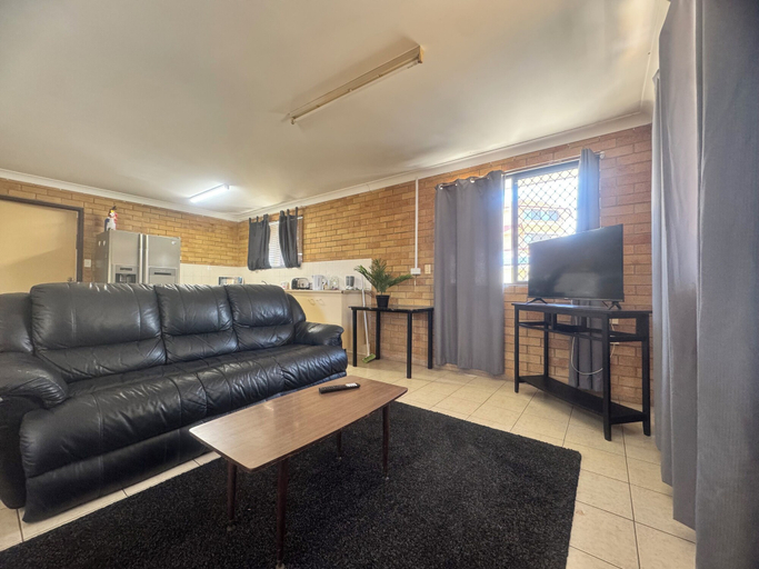 Others 4, Main Residences, Gold Coast