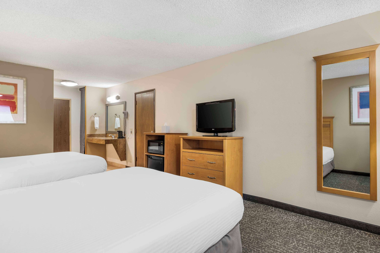 Bedroom 3, Best Western Aladdin Inn, Cowlitz
