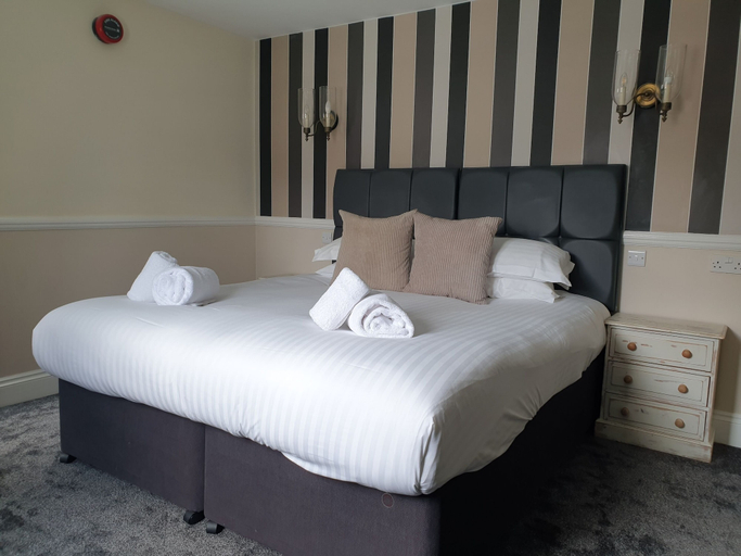 Bedroom 2, The Nags Head, West Sussex