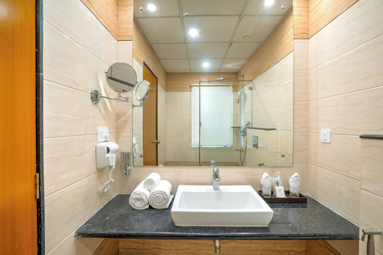 Bathroom 5, Club Mahindra Le Vintuna, East Sikkim