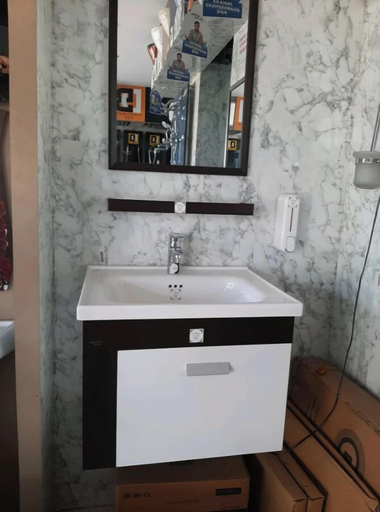 Bathroom 5, The Nature View Resort, Nainital