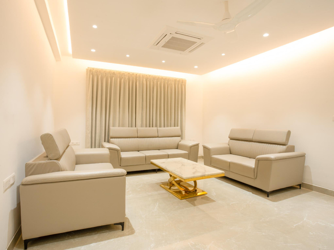 Others 5, Let Home, Hyderabad