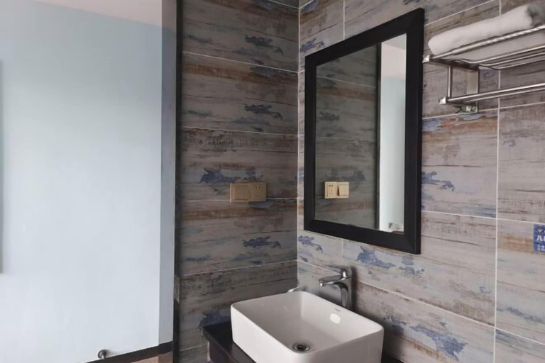 Others 5, Huaji Business Hotel, Taizhou