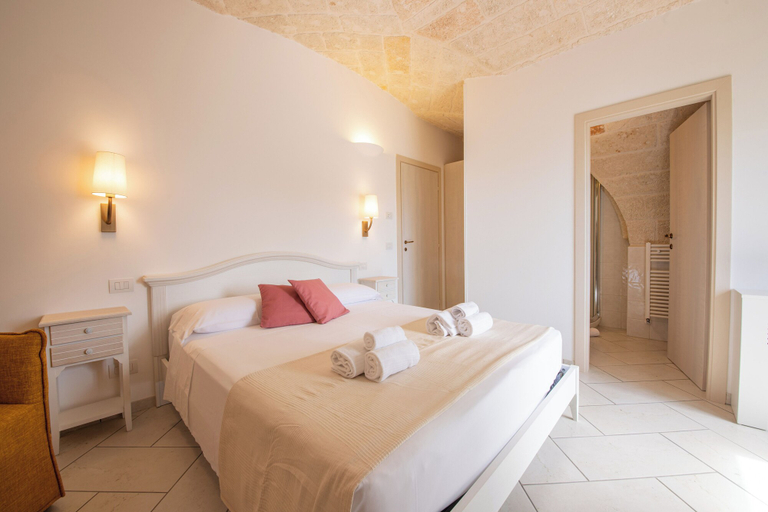 Bedroom 4, Masseria Galleppa Rooms Pool and Relax, Bari