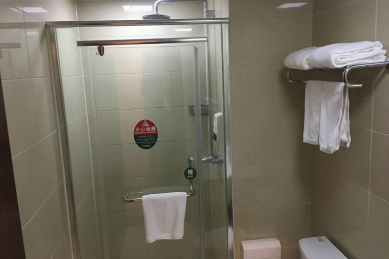 Bathroom 4, GreenTree Inn (Shanghai Jiangyue Road Metro Station), Shanghai