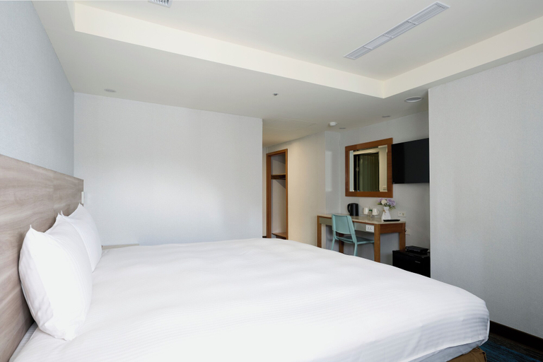 Bedroom 5, Ferrary Hotel, Taipei City