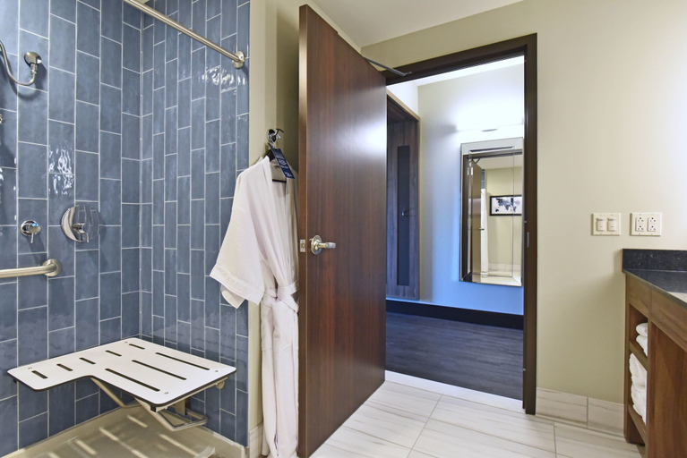 Bathroom 4, Bally's Twin River Lincoln Casino & Hotel, Providence