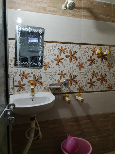 Others 5, Abhya Home Stay , Faizabad