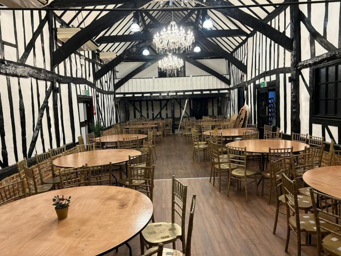 Food & Drinks 4, The New Chichester Hotel, Essex