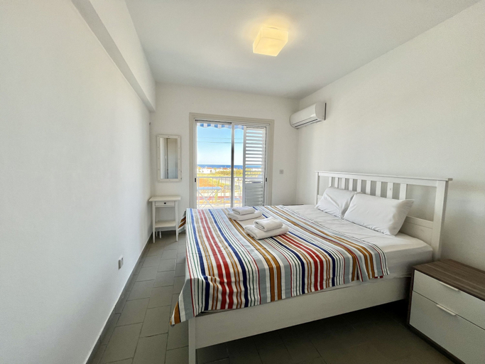Room 2, 93 KAP - Stay Almyra House