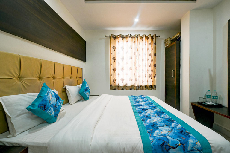Bedroom 25