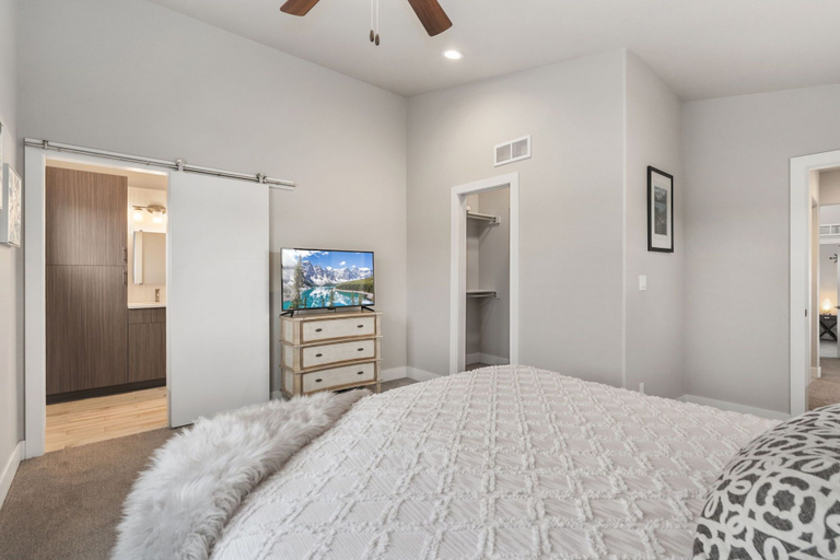Others 5, Mountain View Getaway - Groups Welcome!, Larimer