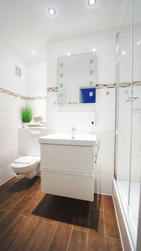 Bathroom 5, Hotel König, Remscheid