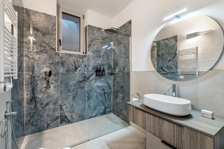 Bathroom 3, Villa Mercurio Apartments, Verona