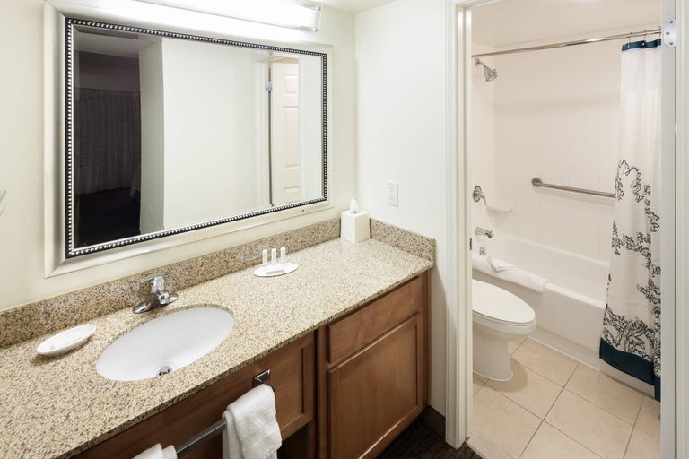 Bathroom 4, Residence Inn by Marriott Seattle Downtown/Lake Union, Seattle