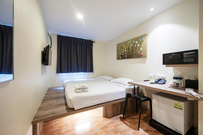 Bedroom 13