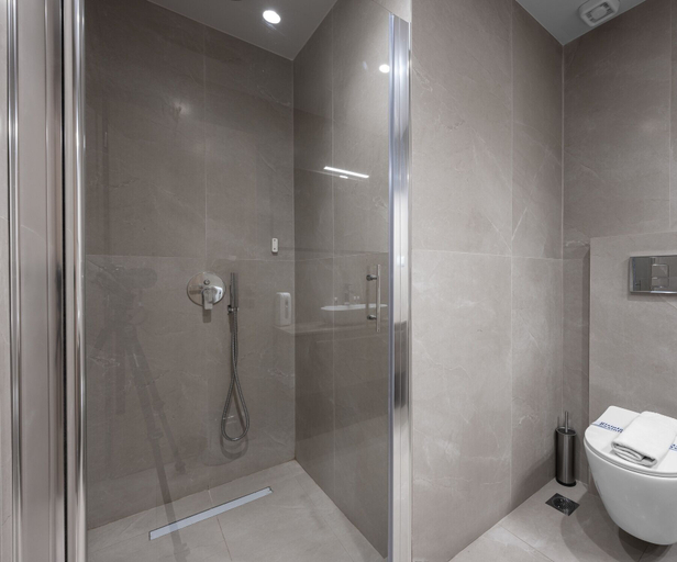 Bathroom 3, Pantheon Nilie Hospitality MGMT, Central Macedonia