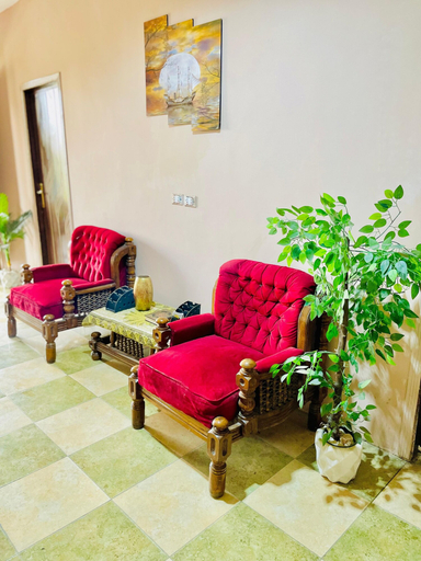 Others 2, The King Narmar Hotel, Al-Ahram