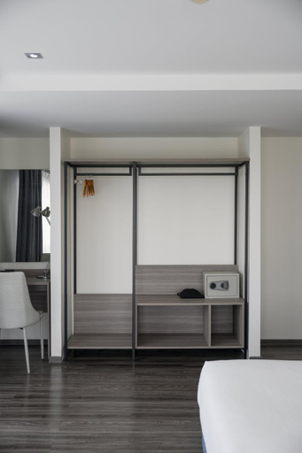 Bedroom 3, SureStay By Best Western Iconic Suvarnabhumi, Bang Bo