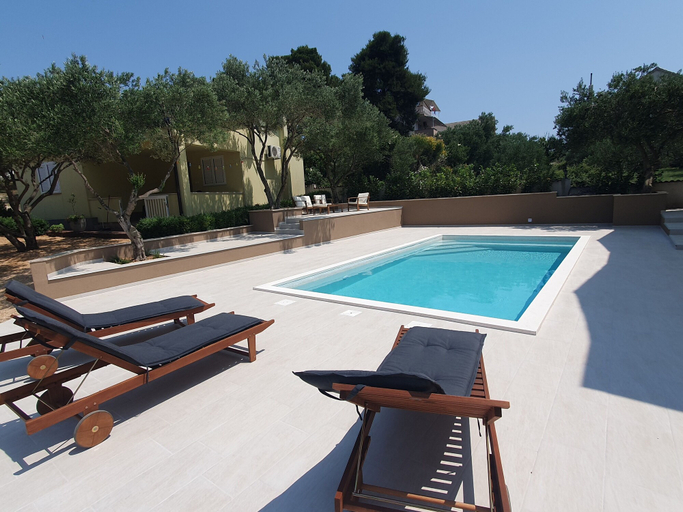 Sport & Beauty, Villa Antonio, Pakoštane