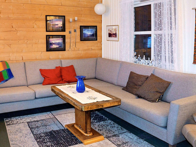 Others 4, 6 Person Holiday Home in Olderdalen, Kåfjord