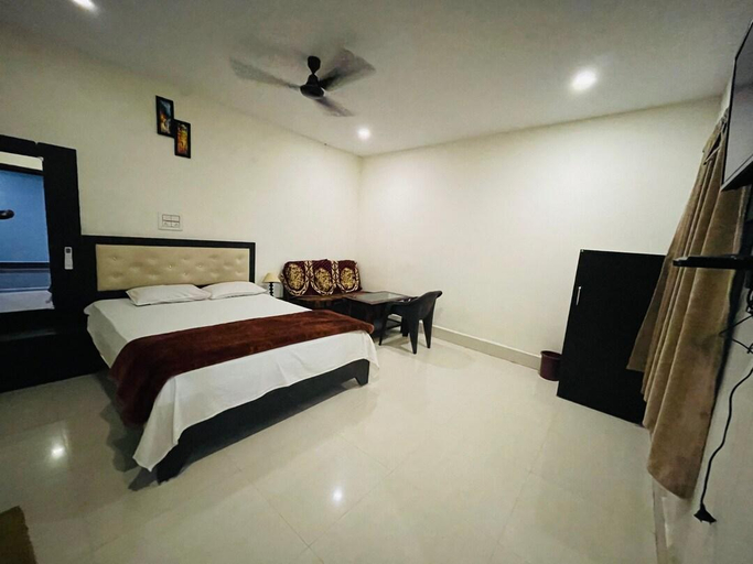 Others 3, THE BAY INN, Puri