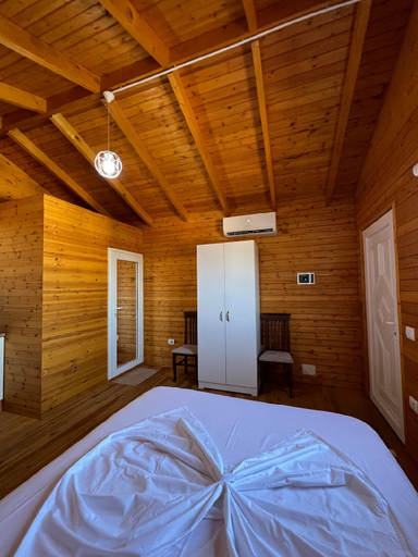 Bedroom 2, Paronamic Paradise Cabin, Durrësit