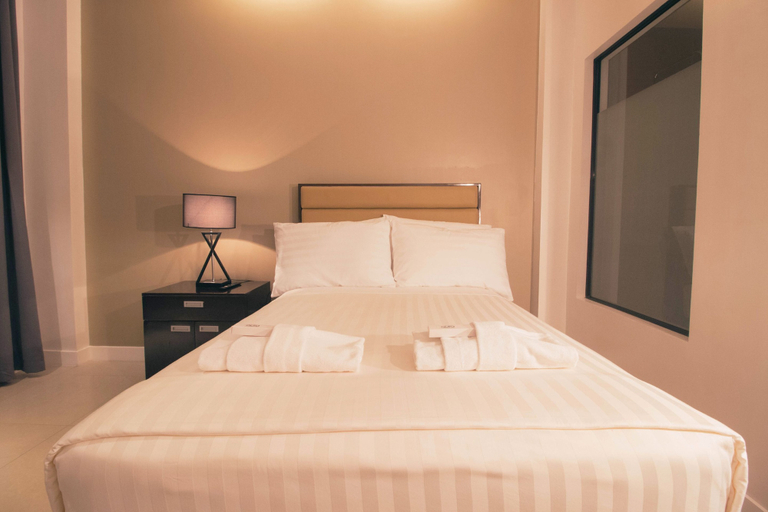 Others 4, Aura Condotel, Roxas City