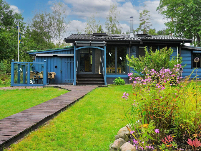 Primary image