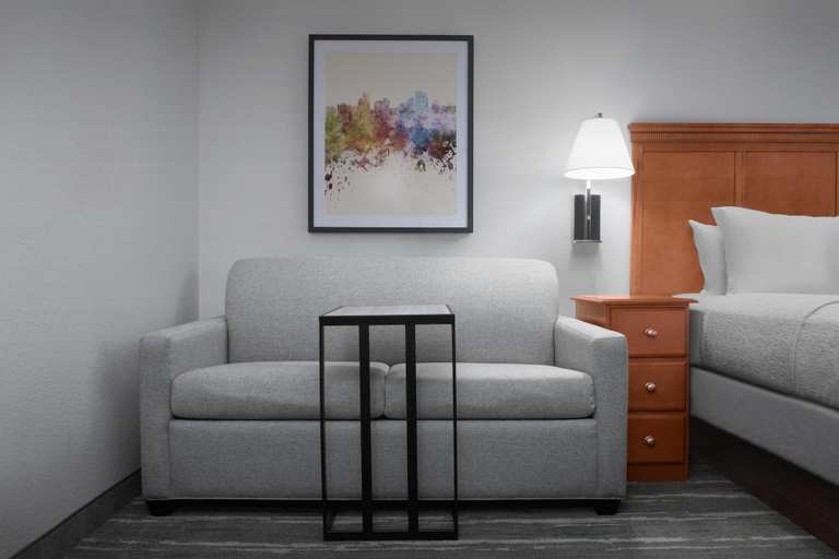 Others 5, Hampton Inn Pittsburgh/Greentree, Allegheny