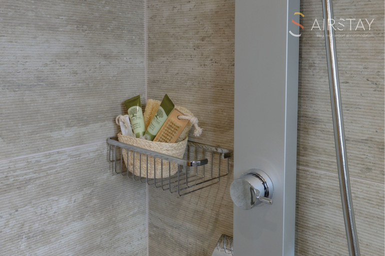 Others 5, Jaax Apartment Airport by Airstay, Attica