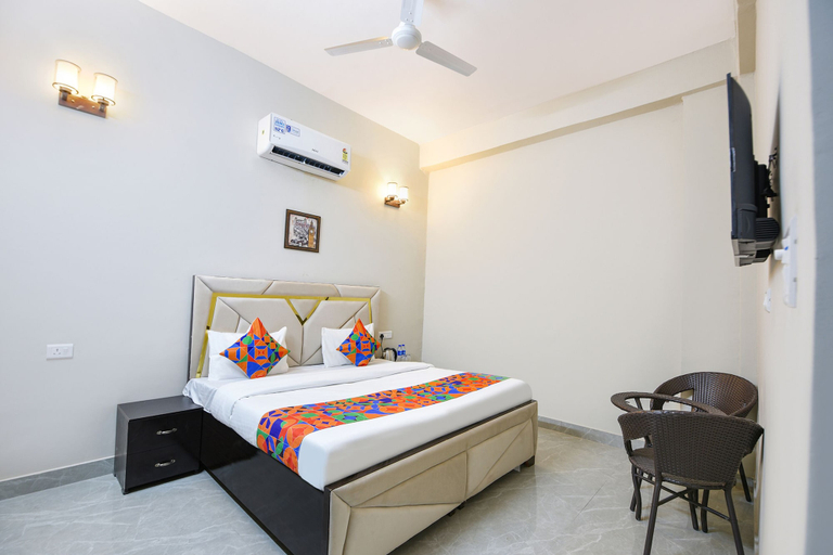Bedroom 2, Fabexpress Mapple Suites, Faridabad