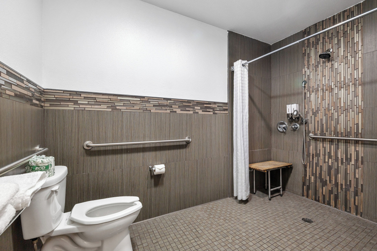 Bathroom 4, Americas Best Value Inn Milpitas Silicon Valley, Santa Clara