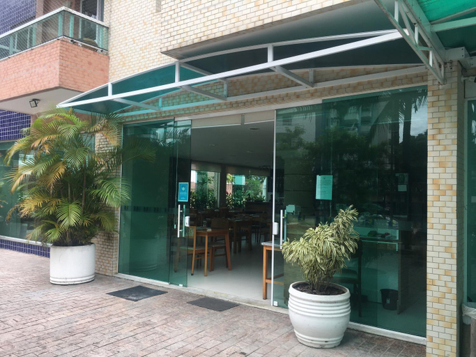 Food & Drinks 3, FLAT BOULEVARD RIVIERA - 7o Andar - VISTA PARA AS MONTANHAS e a 150 m DA PRAIA ! SUPER PROMOCAO - De, Bertioga