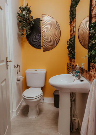 Bathroom 3, Whisky Whispers Hunters Quay, Argyll and Bute