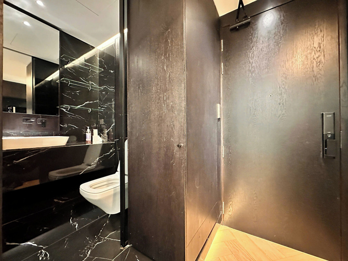 Bathroom 4, free pool the manor luxury condotel, Bình Thạnh