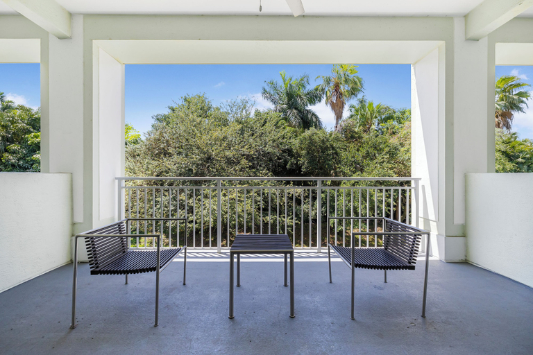 Others 5, Two-Level Town House-Doral location-We Host, Miami-Dade
