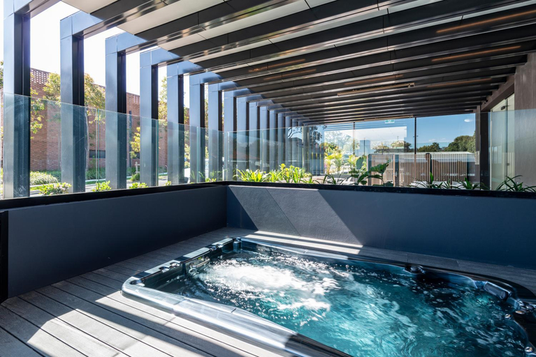 Sport & Beauty 2, Haberfield Hotel, Sydney