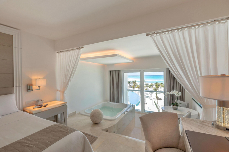 Bedroom 3, Le Blanc Spa Resort Cancun - Adults Only - All-Inclusive, Benito Juárez
