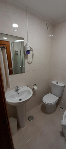 Bathroom 3, Hotel Nova Cidade, Amadora