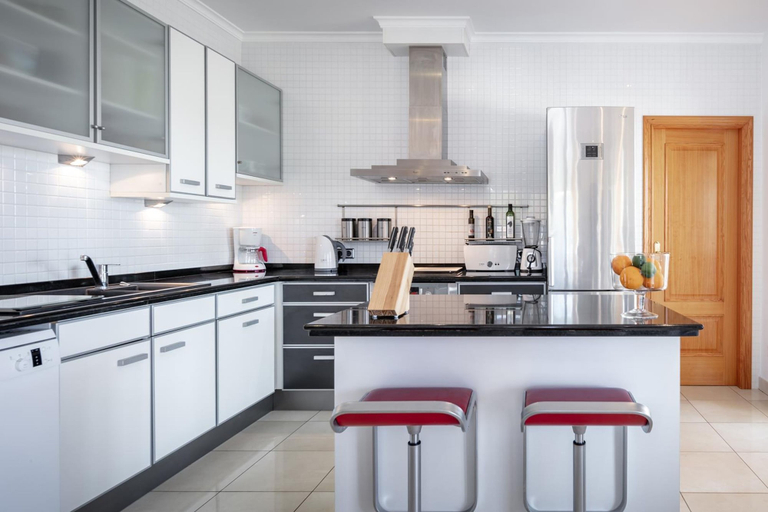 Room 4, Villa Eva in J vea With 3 Bedrooms and 2 Bathrooms, Alicante