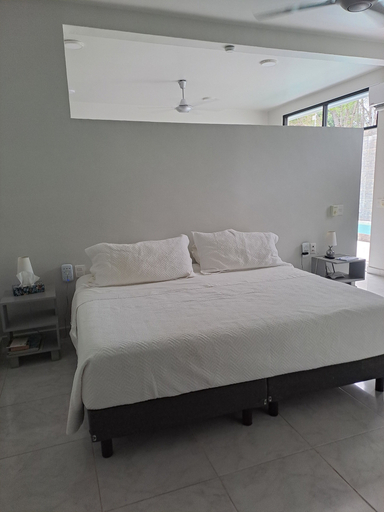 Bedroom, SUNSET SUITES BY YALP, Dist. Pochutla