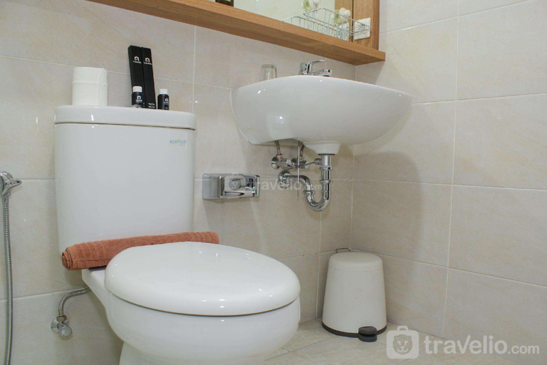Others 4, Wonderful 1BR Mustika Golf Residence By Travelio, Cikarang