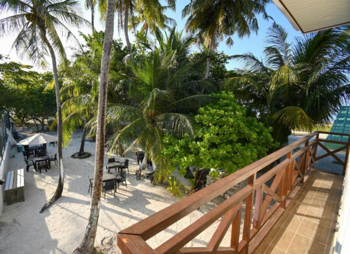Others 5, Wave Crest Retreat, Kaafu Atoll