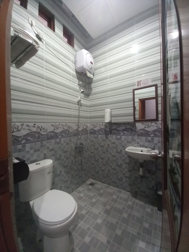 Bathroom, Ndalem Gusti Ayu, Sleman