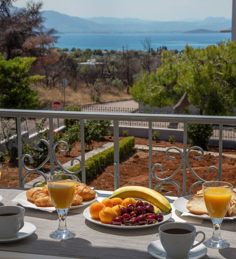Food & Drinks, Villa with S. Pool Theologos by GHH, Central Greece