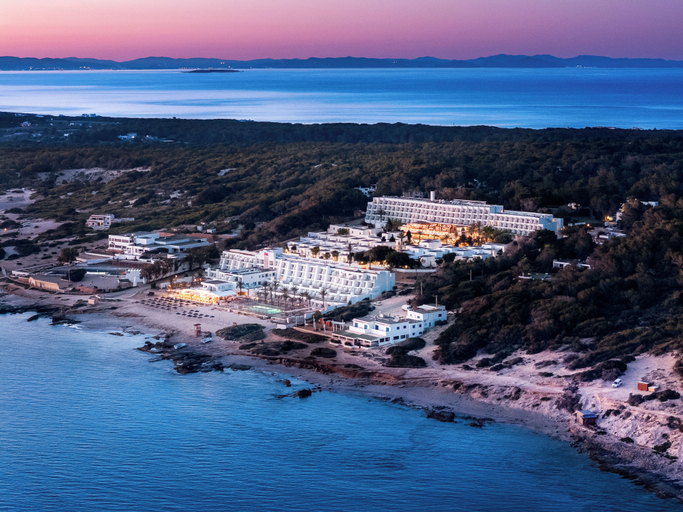 Exterior & Views 2, Hotel Riu Palace La Mola, Baleares